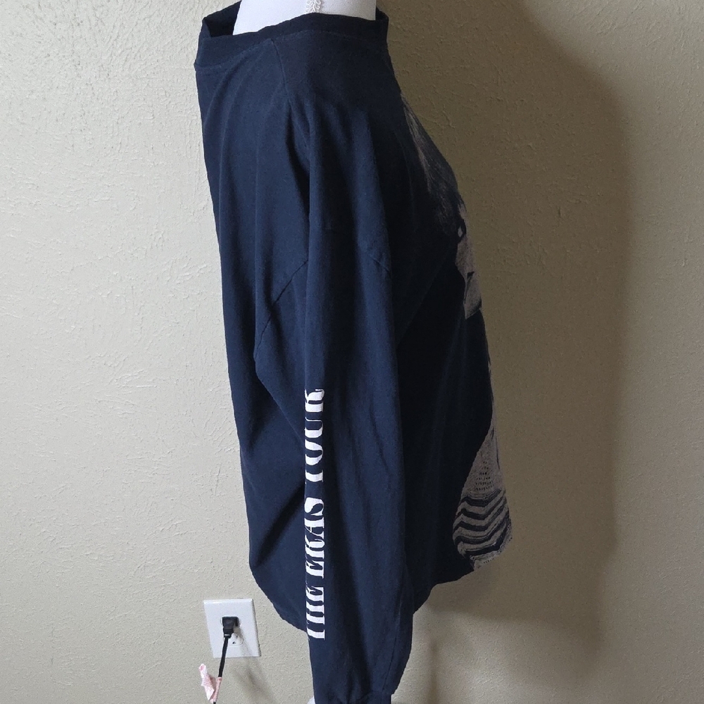 Taylor Swift Black Long Sleeve Graphic Tee, Barely Worn! LARGE; The Eras Tour - Picture 3 of 4